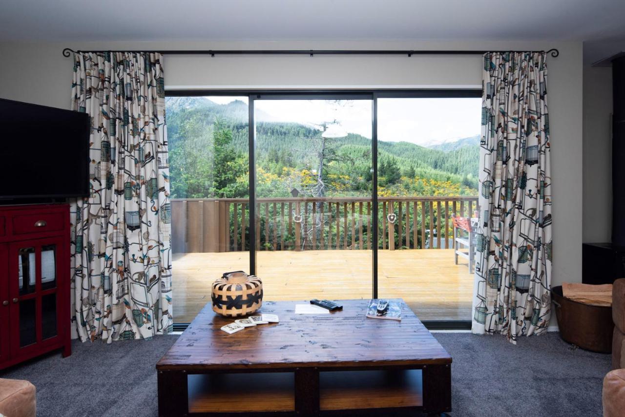 'Love' Hanmer Couples Retreat Limited แฮนเมอร์สปริงส์ ภายนอก รูปภาพ